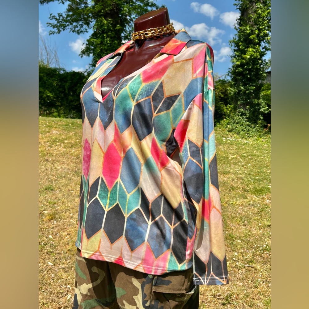 Color Block V- Neck Blouse - Picture 3 of 3